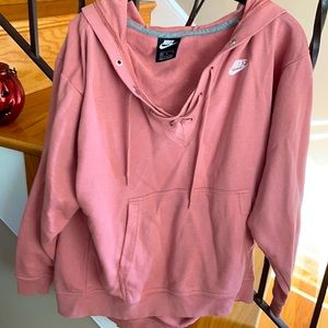 Nike oversized sweatshirt